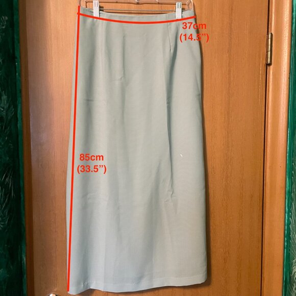 Jora Collection 2 Piece Short Sleeve Blazer Skirt with mesh overlay  embroidery - Picture 8 of 12